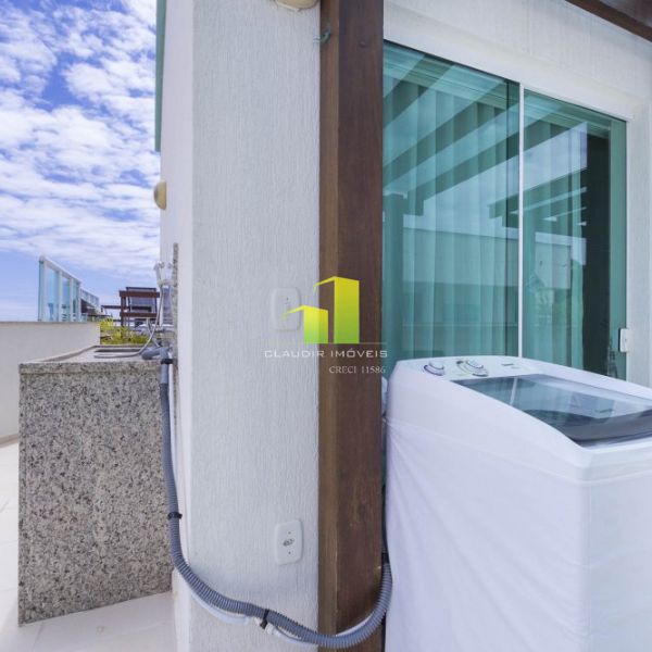 Cobertura com Piscina para at� 8 pessoas em Bombas