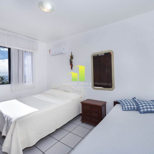  Apto Vista ao Mar, 2 quartos � 50 mts da Praia
