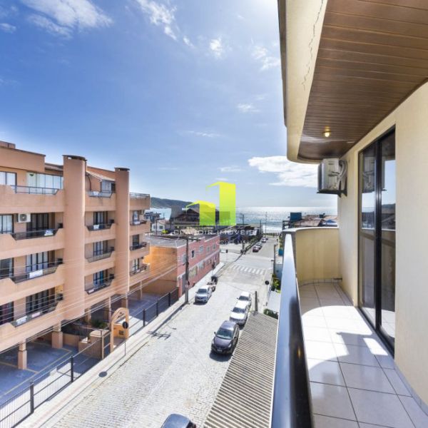  Apto Vista ao Mar, 2 quartos � 50 mts da Praia