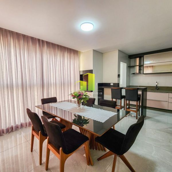Lindo Apto com Piscina, 02 su�tes pr�ximo da Praia