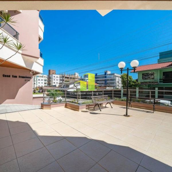 Apartamento com Vista ao Mar 3 quartos em Bombas
