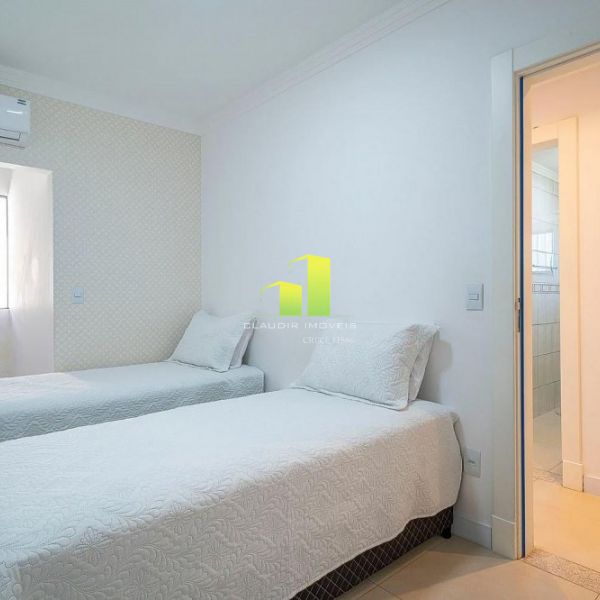 Apartamento com Vista ao Mar 3 quartos em Bombas