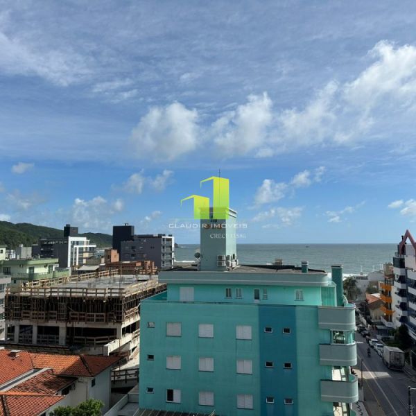 COBERTURA COM VISTA AO MAR, 03 SU�TES EM BOMBINHAS