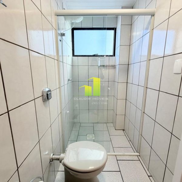 APARTAMENTO COM 2 DORMIT�RIOS CENTRO DE BOMBAS