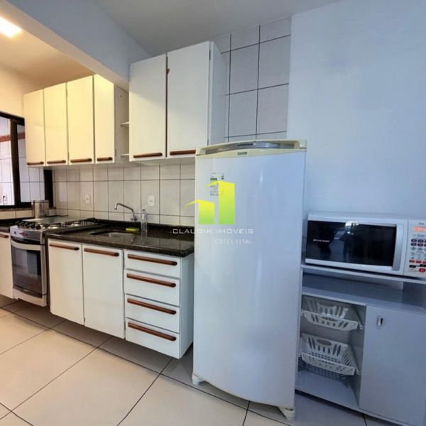 APARTAMENTO COM 2 DORMIT�RIOS CENTRO DE BOMBAS