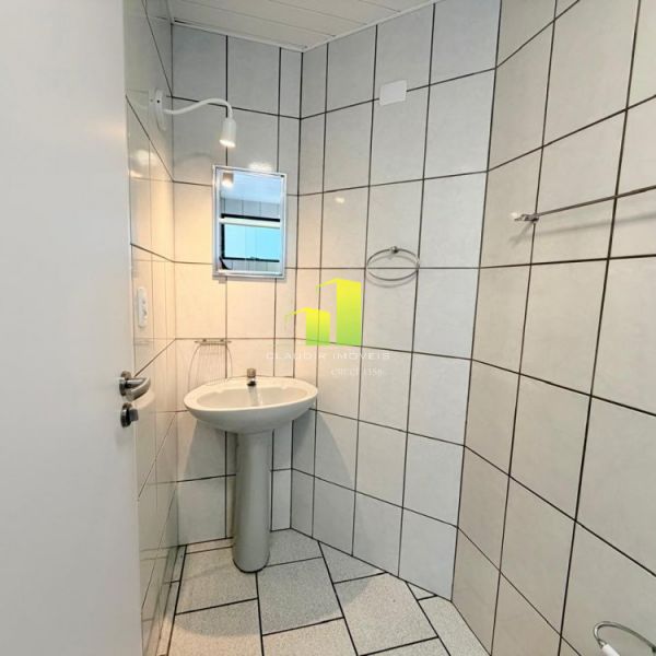 APARTAMENTO COM 2 DORMIT�RIOS CENTRO DE BOMBAS