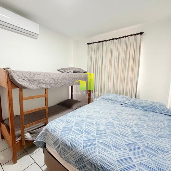 APARTAMENTO COM 2 DORMIT�RIOS CENTRO DE BOMBAS