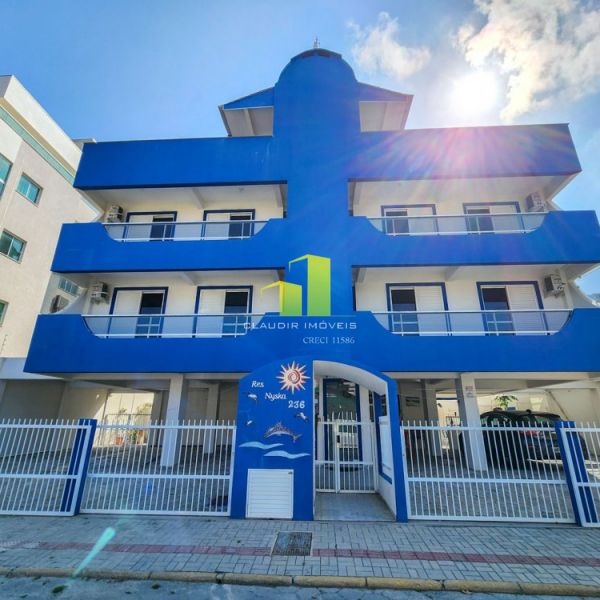 Residencial Niska � 20 metros da Praia de Bombas !