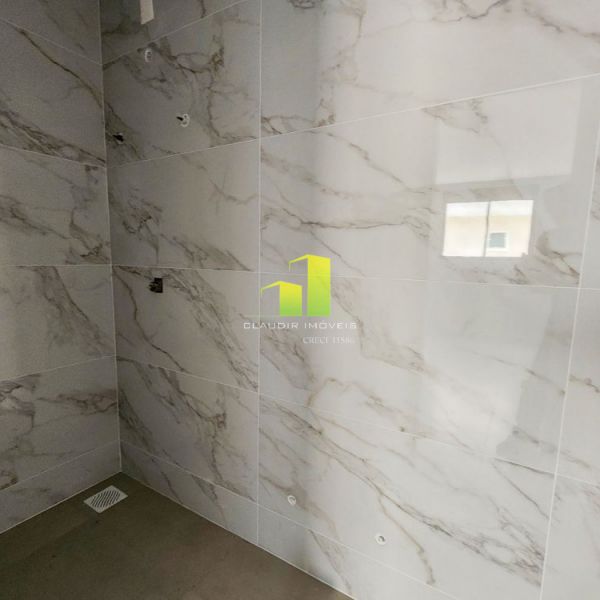 Apartamento a Venda em Bombas com Vista para o Mar