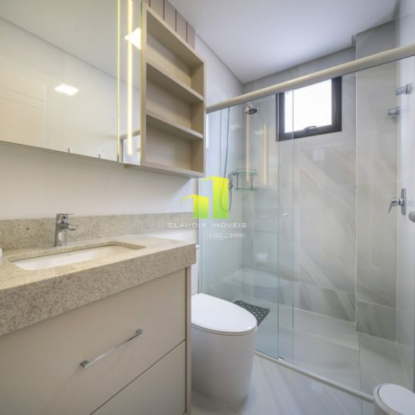 Apartamento � Venda - 02 Su�tes em Bombas