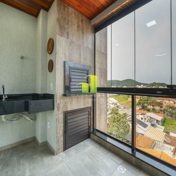 Apartamento � Venda - 02 Su�tes em Bombas