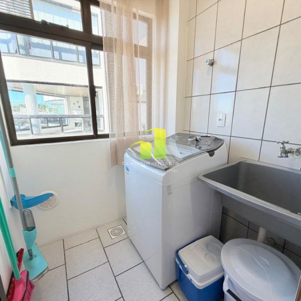Apto 2 Dorm; Frente para Avenida com VISTA MAR!