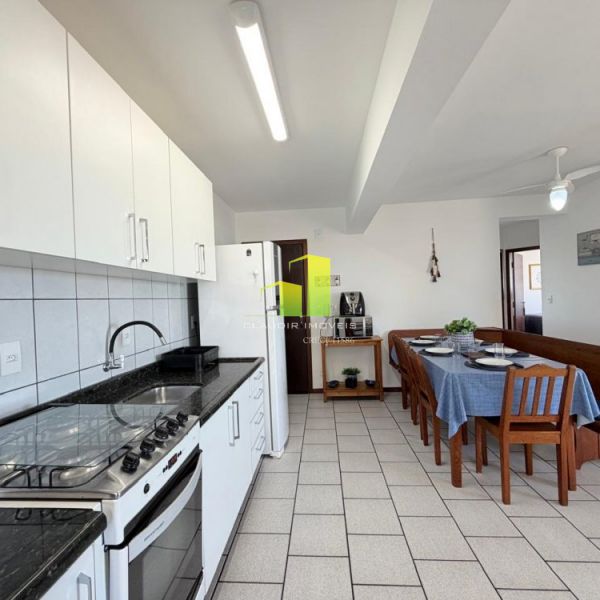 Apto 2 Dorm; Frente para Avenida com VISTA MAR!