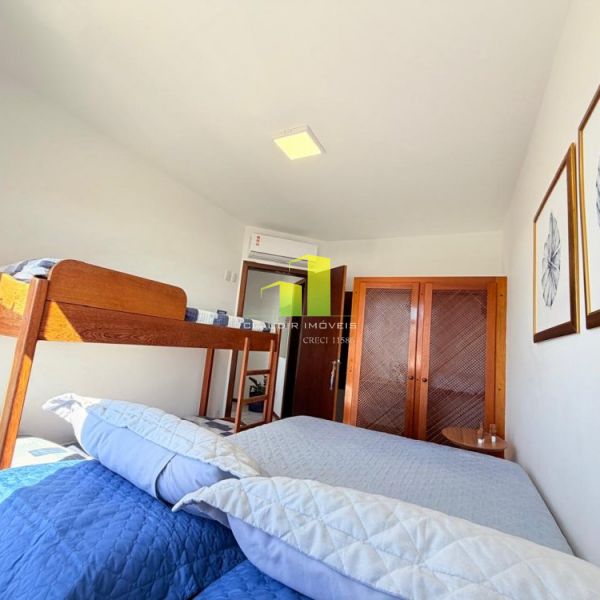 Apto 2 Dorm; Frente para Avenida com VISTA MAR!