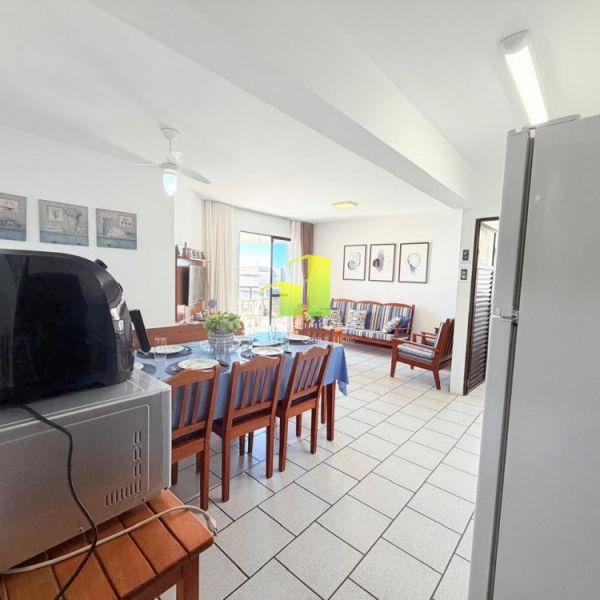 Apto 2 Dorm; Frente para Avenida com VISTA MAR!