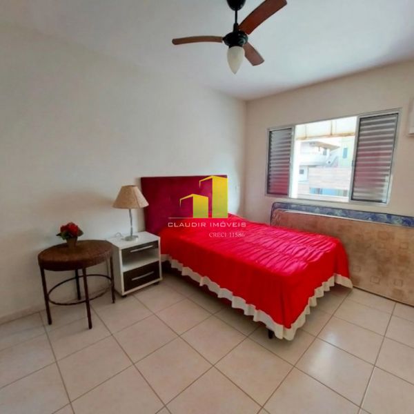 CASA BEIRA MAR 4 SU�TES AT� 12 PESSOAS EM BOMBAS