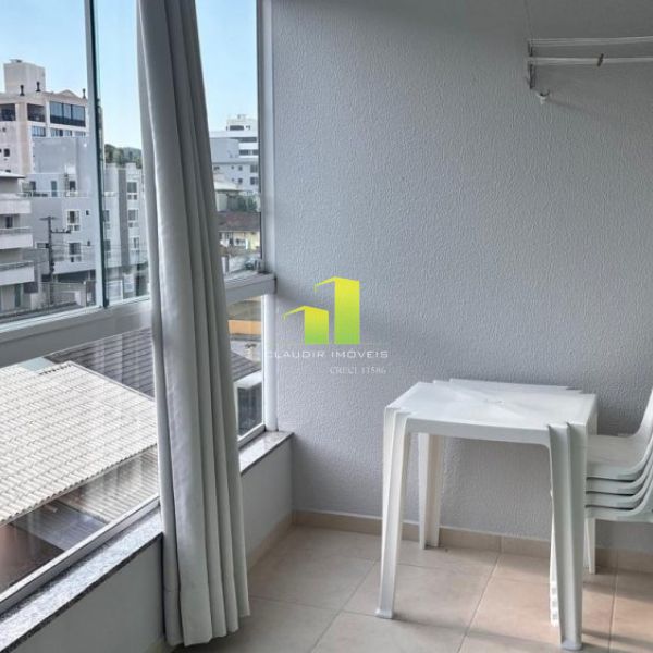 Lindo apartamento 2 quartos, 6 pessoas em Bombas