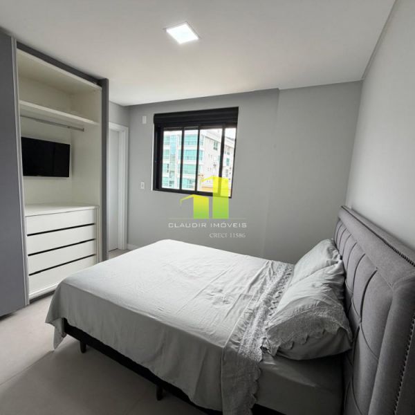 LUXUOSO APTO COM PISCINA - 2 SU�TES PR�XIMO DO MAR