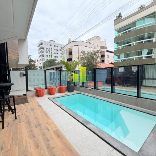 LUXUOSO APTO COM PISCINA - 2 SU�TES PR�XIMO DO MAR