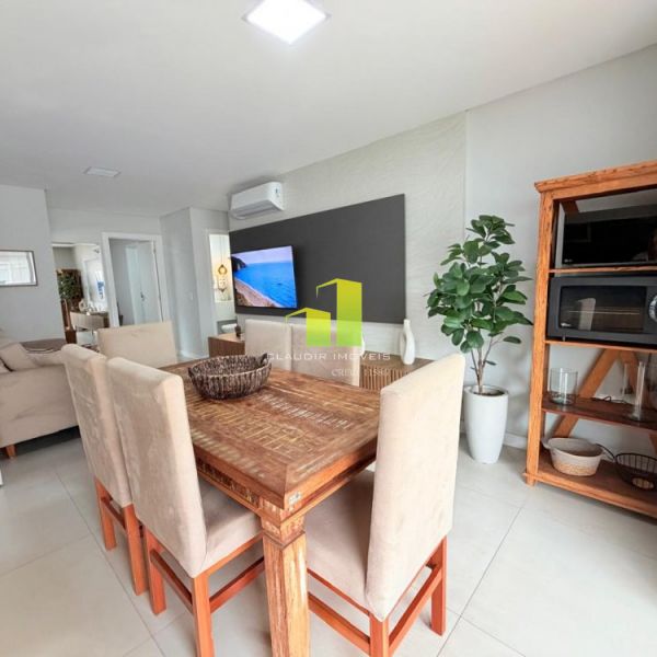 LUXUOSO APTO COM PISCINA - 2 SU�TES PR�XIMO DO MAR