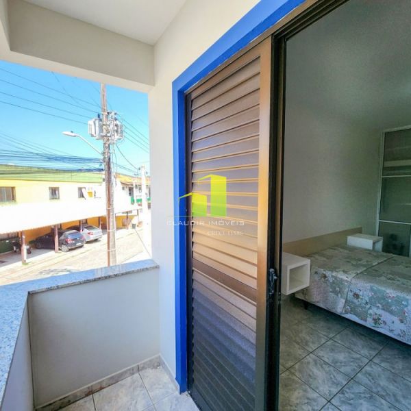 Sobrado 2 su�tes, 2 vagas Quadra do Mar � 20 Mts
