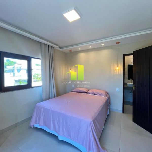Casa 4 Su�tes e Piscina para 9 Pessoas em Bombas