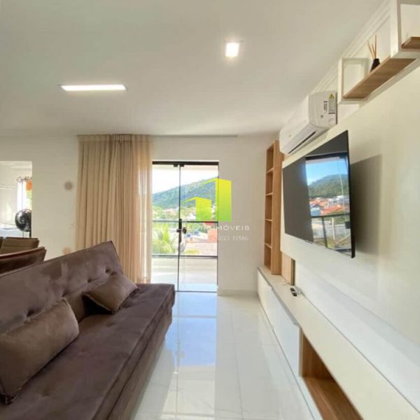 Apto com piscina, 2 dormit�rios para at� 7 pessoas