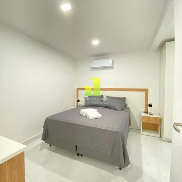 Apto com piscina, 2 dormit�rios para at� 7 pessoas