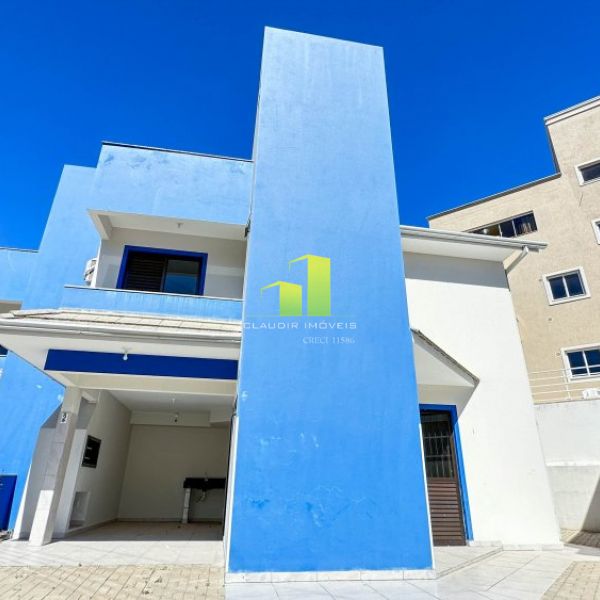 Sobrado 2 su�tes, 2 vagas Quadra do Mar � 20 Mts