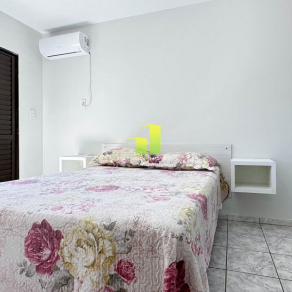 Sobrado 2 su�tes, 2 vagas Quadra do Mar � 20 Mts