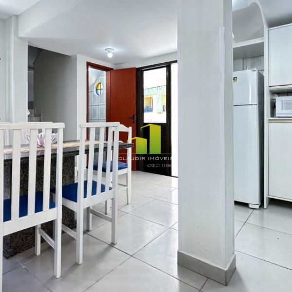 Sobrado 2 su�tes, 2 vagas Quadra do Mar � 20 Mts