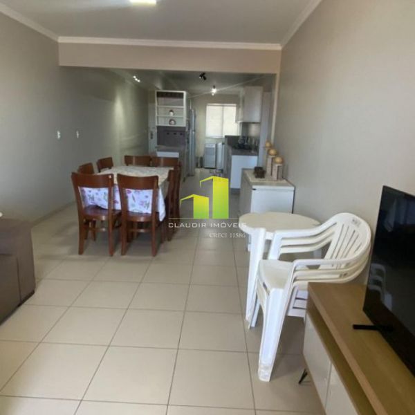 Apto 3 Quartos na Av. Principal Perto da Praia 