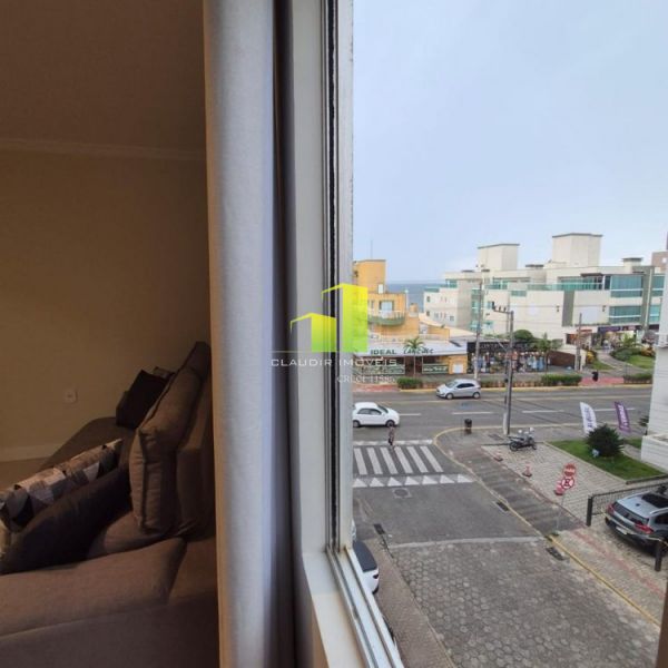 Apto 2 Quartos na Av. Principal Perto da Praia