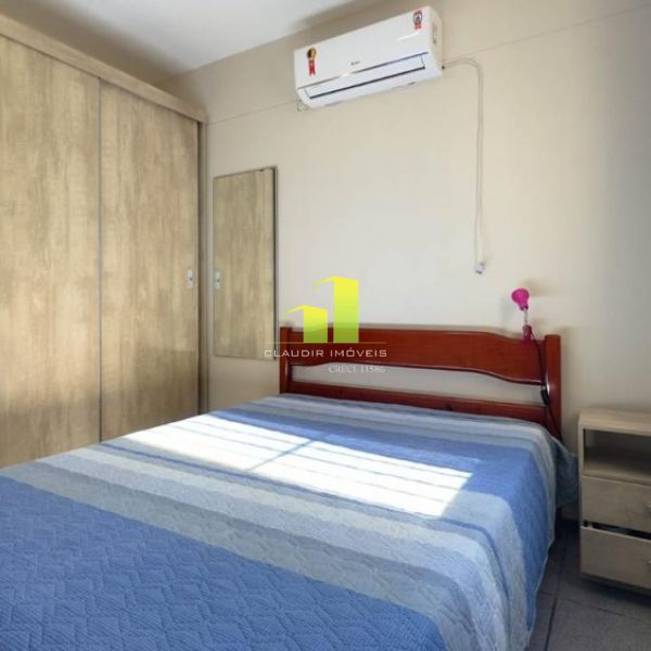Apto 3 Quartos para at� 8 pessoas Perto da Praia