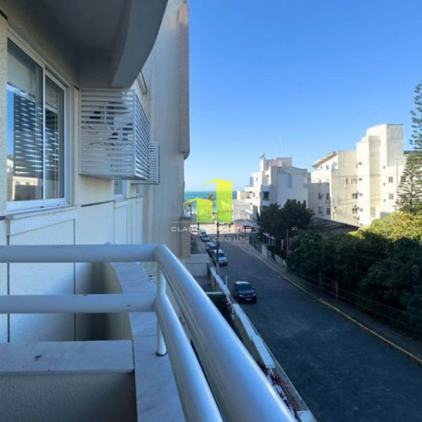 Apto 3 Quartos para at� 8 pessoas Perto da Praia