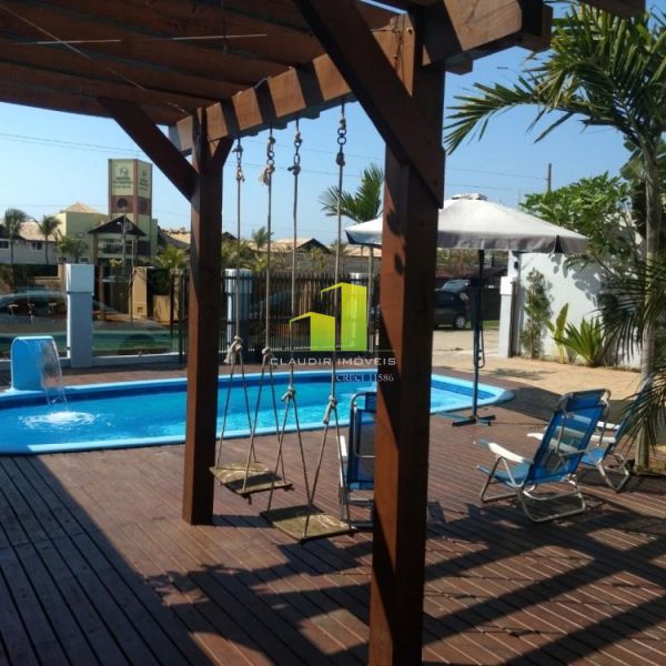 Casa com Piscina 4 suites - 12 pessoas em Mariscal
