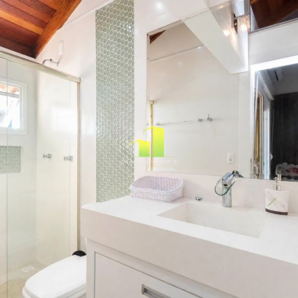Casa � Beira Mar com 4 quartos para at� 12 pessoas