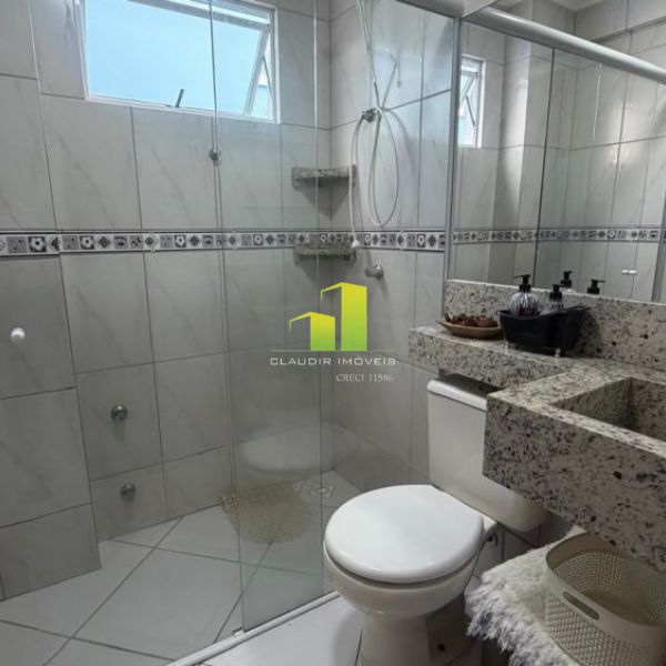 Apartamento com 2 quartos � Venda em Bombinhas