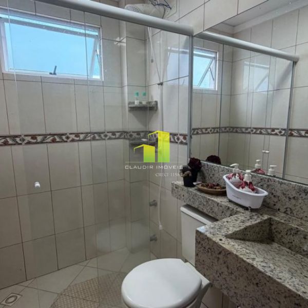 Apartamento com 2 quartos � Venda em Bombinhas