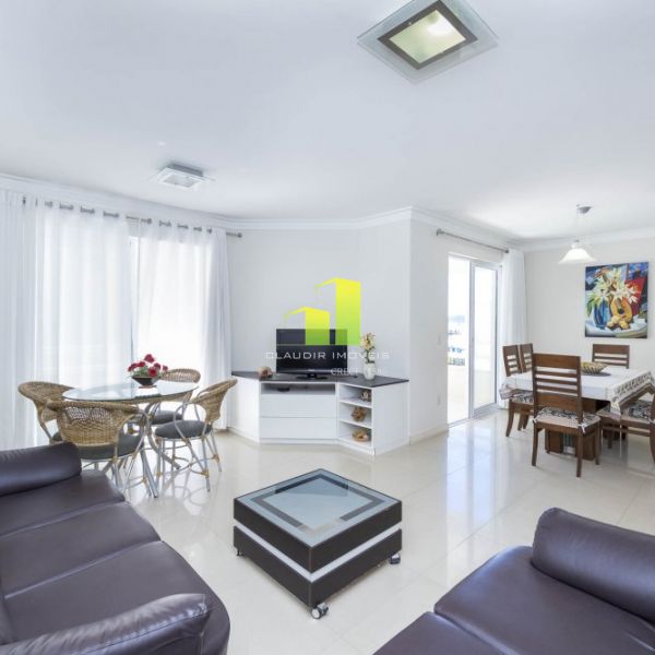 Apartamento a venda em Bombinhas