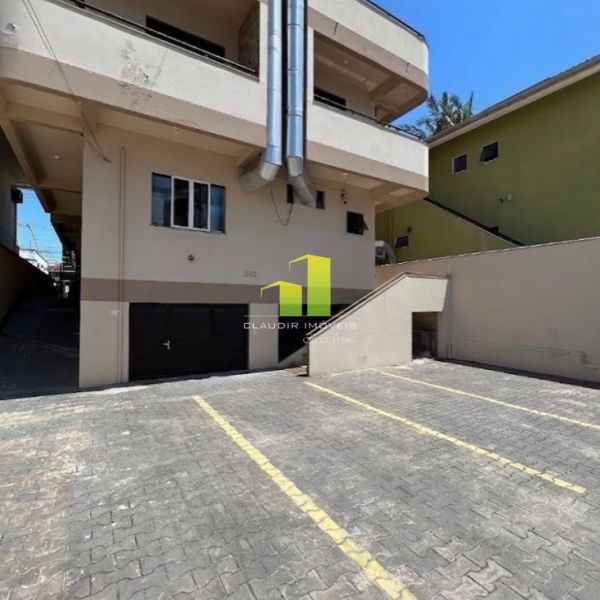 Apartamento de 1 dormit�rio � 50 metros do Mar