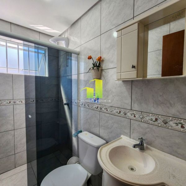Residencial Niska � 20 metros da Praia de Bombas !