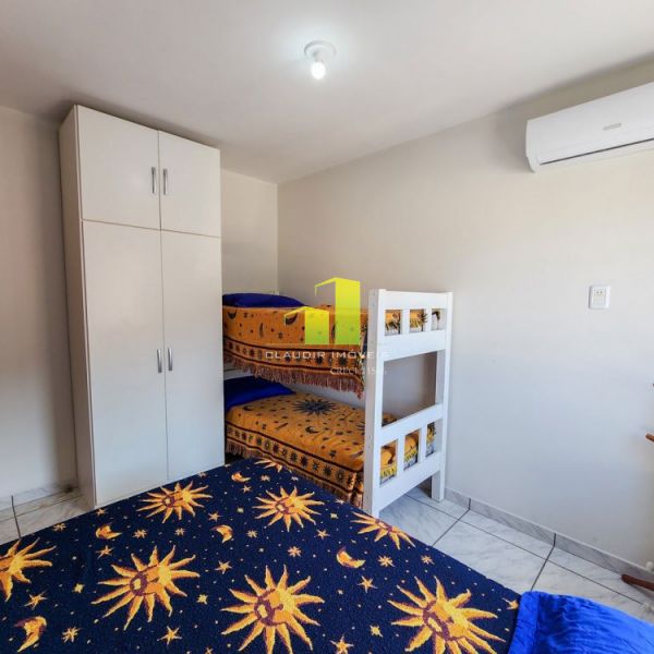 Residencial Niska � 20 metros da Praia de Bombas !