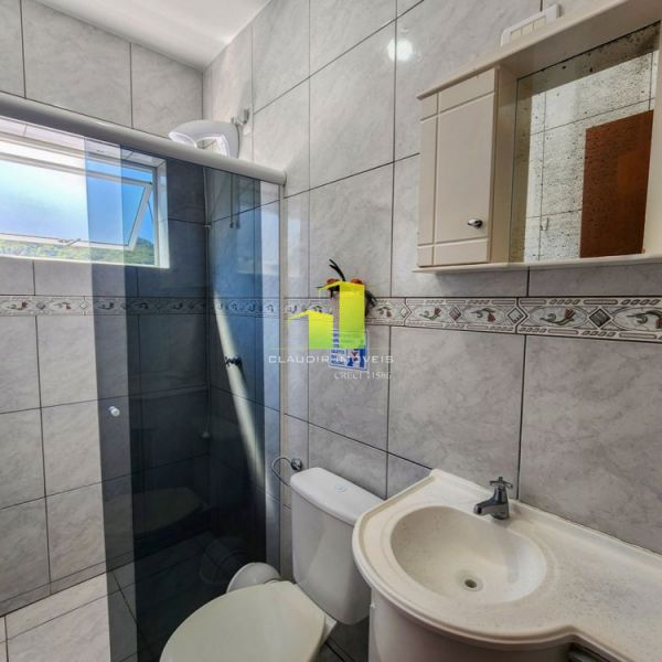 Residencial Niska � 20 metros da Praia de Bombas !