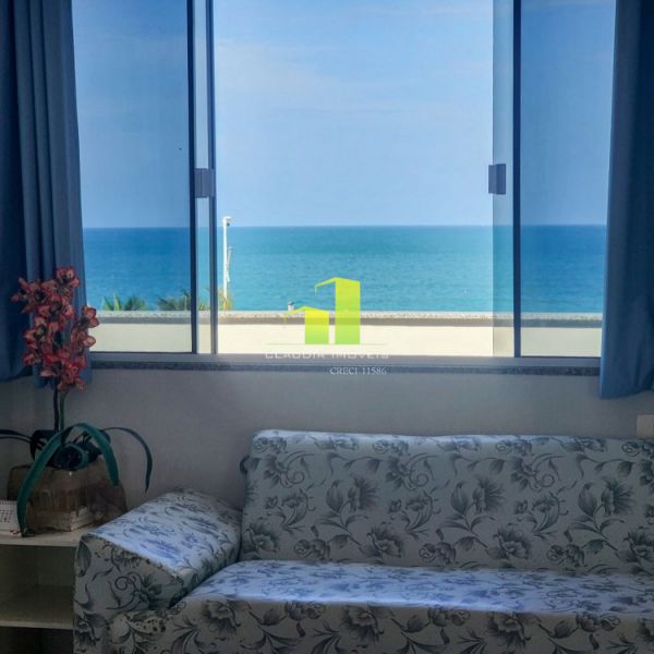Cobertura com Vista Incr�vel para o Mar em Bombas